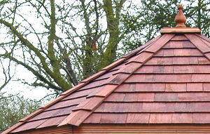 OUTDOOR PLAY xx - Cedar shingle roof